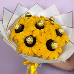 Готовое изделие Букет подсолнухов с конфетами 7 шт