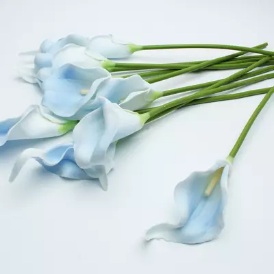 Каллы из латекса d=12 см, h=30 см, бело-голубые НТ24/2