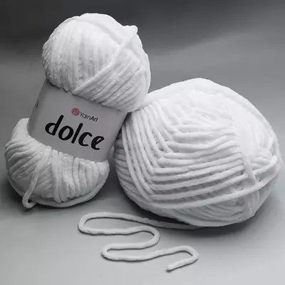 Плюшева пряжа YarnArt Dolce (Дольче) №741 біла 100 гр., 120 м