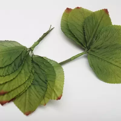 Листочки из ткани 6х4 см