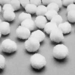 Помпони Велюрові 1,5 см білі