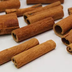 Кориця декоративна 4,5-5 см середня