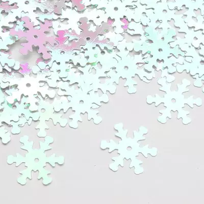 Снежинки белые d=2 см с перламутром
