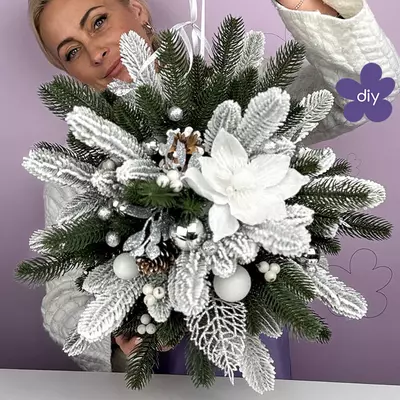 DIY MK Куля з хвої велика срібно-біла